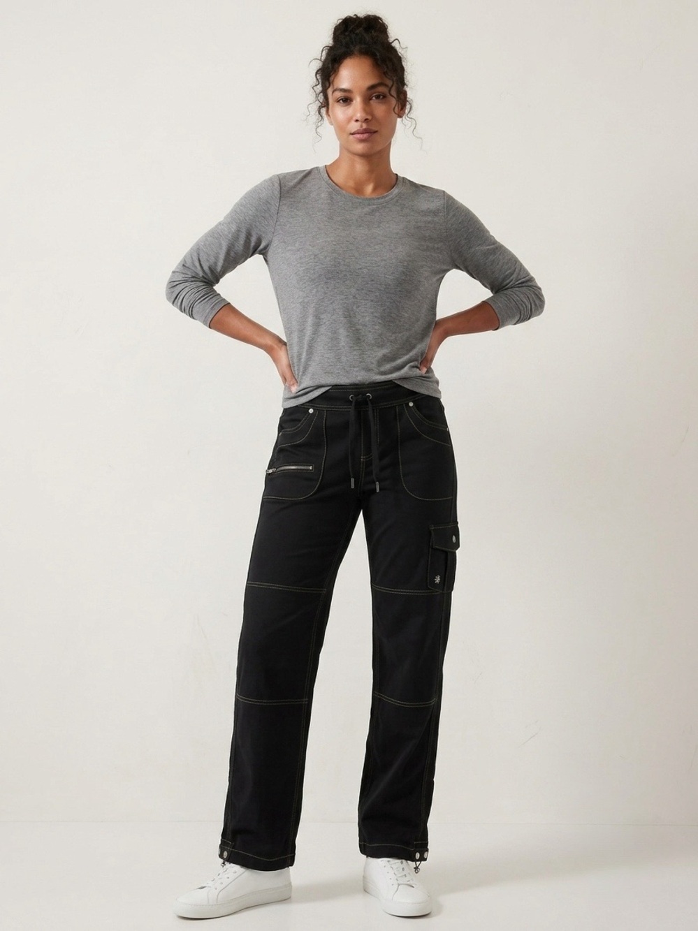 Athleta Bettona Boyfriend Cargo Drawstring Two-Way Pants Size MT
